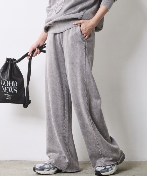 CHIC STYLE(シックスタイル)の「硫化染スウェットパンツ<大きいサイズ有>シックスタイル(その他パンツ・レディース・チャコール/グレー系・M/L/LL/3L/4L/5L)」の2枚目の写真