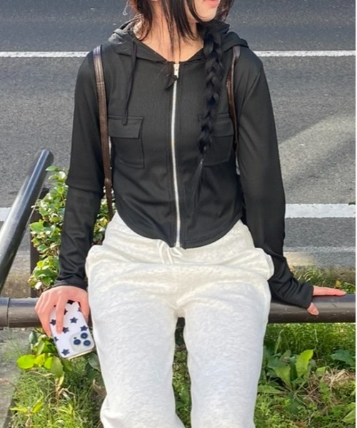 Vini（ヴィニ）の「ハイウエストストレートスウェットパンツ（スウェットパンツ・レディース・グレー/ブラック/ダークグレー/ホワイト・MEDIUM）」の10枚目の写真