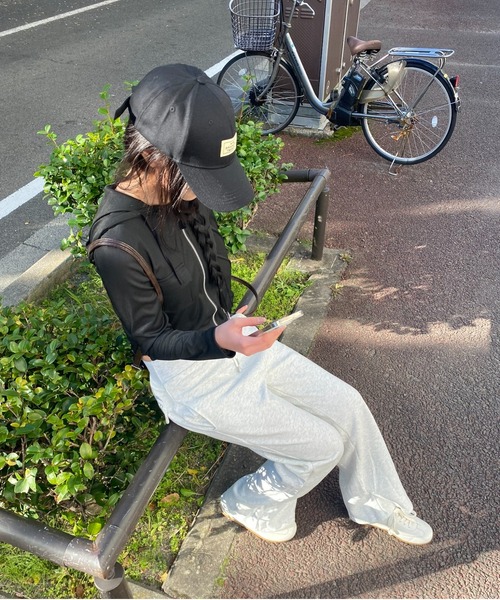 Vini（ヴィニ）の「ハイウエストストレートスウェットパンツ（スウェットパンツ・レディース・グレー/ブラック/ダークグレー/ホワイト・MEDIUM）」の14枚目の写真