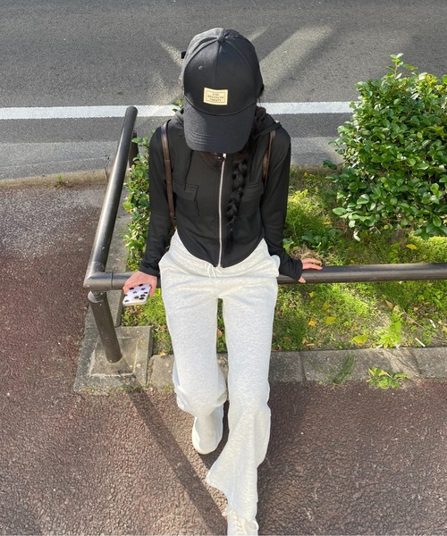 Vini（ヴィニ）の「ハイウエストストレートスウェットパンツ（スウェットパンツ・レディース・グレー/ブラック/ダークグレー/ホワイト・MEDIUM）」の16枚目の写真