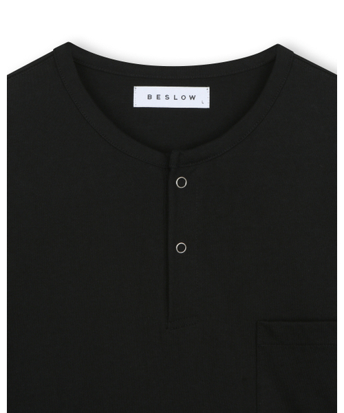 BESLOW(ビースロー)の「ルーズフィット ヘンリーネック Tシャツ ブラック(Tシャツ/カットソー・メンズ・その他・SMALL/MEDIUM/LARGE/X-LARGE)」の7枚目の写真