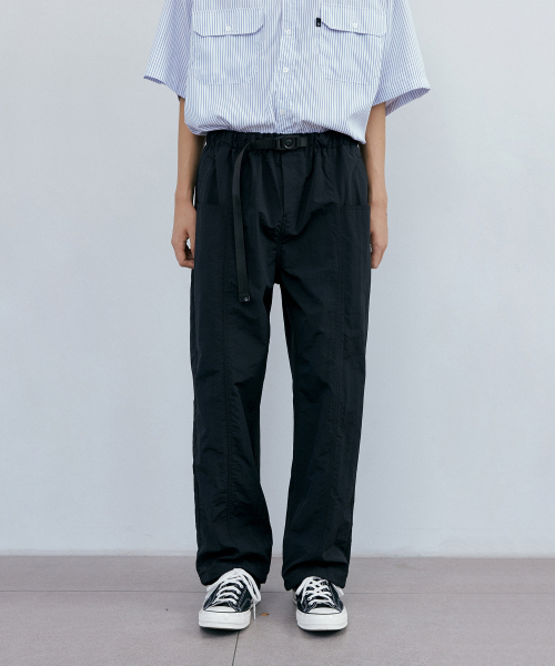 ENDOOR(エンドア)の「Two-way wind pants (black)(その他パンツ・メンズ・その他・1/2)」の2枚目の写真