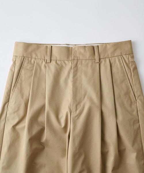 NewAnce(ニュアンス)の「【NewAnce】Wide Two-Tuck Pants / ワイドツータックパンツ スラックス -オリジナルツイルシリーズ- ≪セットアップ対応可≫(スラックス・メンズ・ベージュ/ブラック・S/M/L)」の5枚目の写真