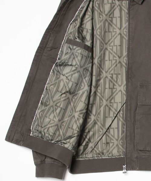 Guess（ゲス）の「OUTDOORS Vintage Jacket ジャケット ブルゾン（ブルゾン・メンズ・カーキ・SMALL/X-LARGE/LARGE/MEDIUM）」の12枚目の写真