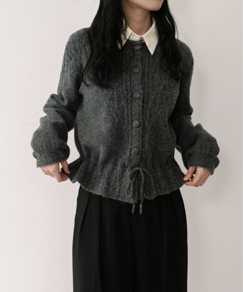 on:nue（オンニュ）の「【on:nue】[着用動画あり！] ケーブル編みペプラムショートカーディガン（カーディガン/ボレロ・レディース・ブラウン/グレー/アイボリー・FREE）」の18枚目の写真