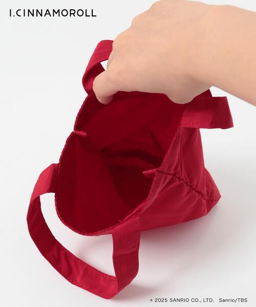 RODE SKO（ロデスコ）の「アイシナモロール パッカブルエコバッグ（エコバッグ/サブバッグ・レディース・ブルー/レッド・ONE）」の5枚目の写真