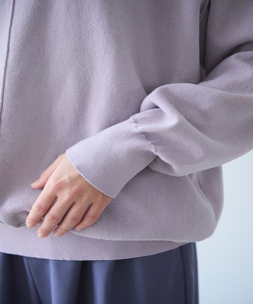 yuni（ユニ　）の「接結ニットreverisible oversized プルオーバー（ニット/セーター・レディース・ライラック/ベージュ/グレー・FREE）」の16枚目の写真