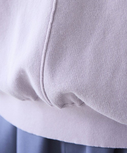 yuni（ユニ　）の「接結ニットreverisible oversized プルオーバー（ニット/セーター・レディース・ライラック/ベージュ/グレー・FREE）」の17枚目の写真