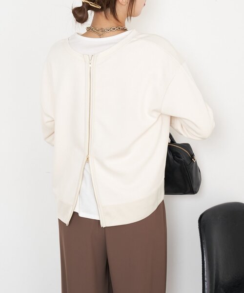 Jena espace merveilleux(ジェナ エスパスメルヴェイユ)の「Wファスナーダンボールプルオーバー(Tシャツ/カットソー・レディース・チャコールグレー/パープル/アイボリー・FREE)」の10枚目の写真
