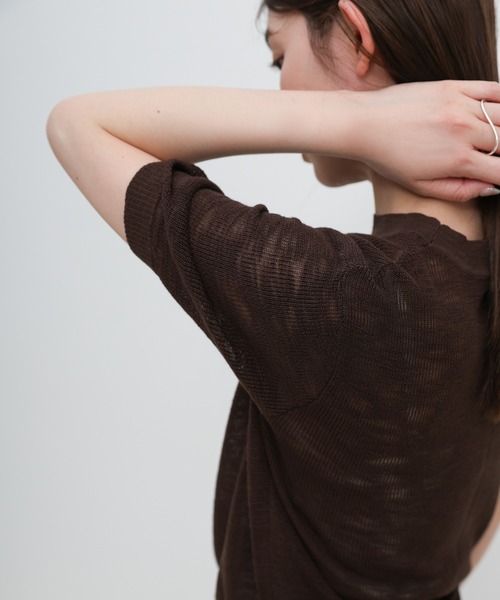 select MOCA（セレクトモカ）の「リブ編みシアークルーネックニット（ニット/セーター・レディース・ベージュ/ブラウン/ブラック/グレー・FREE）」の7枚目の写真