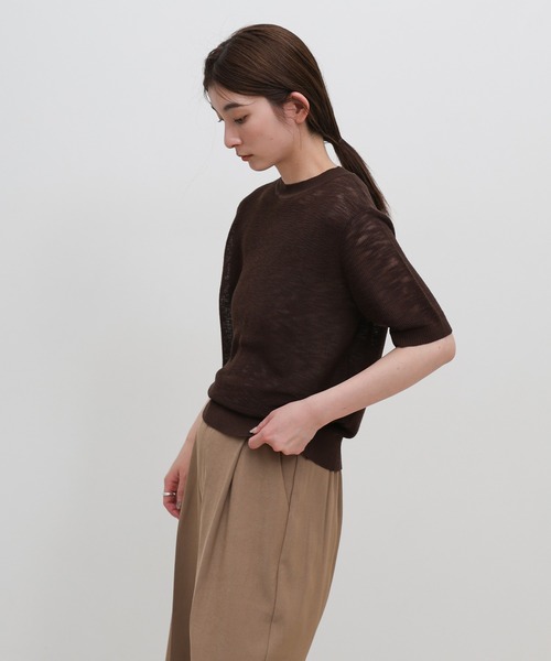 select MOCA（セレクトモカ）の「リブ編みシアークルーネックニット（ニット/セーター・レディース・ベージュ/ブラウン/ブラック/グレー・FREE）」の6枚目の写真
