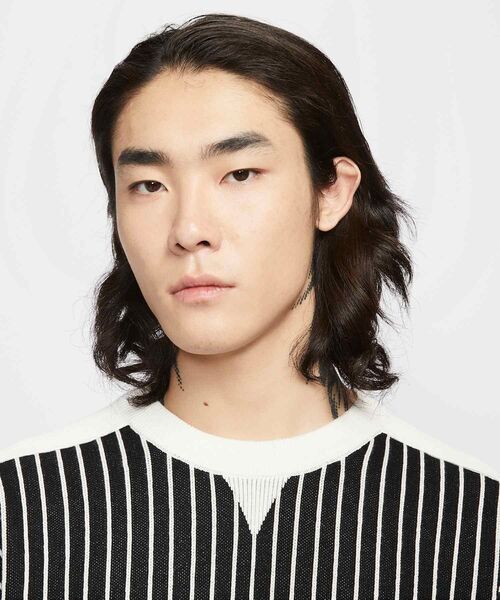 NIKE（ナイキ）の「ナイキ スポーツウェア クラブ メンズ ジャージー セーター / Nike Sportswear Club Men's Jersey Sweater II1197-010 Black（ニット/セーター・メンズ・ブラック・XL/S/M/L/2XL）」の3枚目の写真