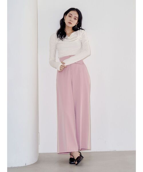 LAGUNAMOON（ラグナムーン）の「オフショルドレープ2WAYトップス（Tシャツ/カットソー・レディース・ブラック/アイボリー/ピンク/ライトグレー・FREE）」の21枚目の写真