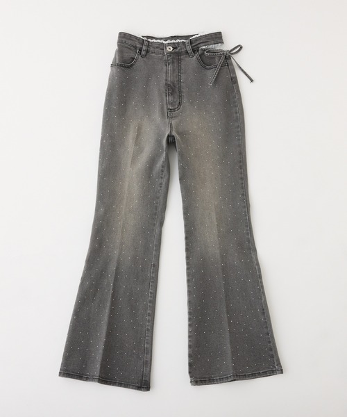 one after another NICE CLAUP（ワンアフターアナザーナイスクラップ）の「【S/Mサイズ展開】サイドカット美脚リボンデニムパンツ（デニムパンツ・レディース・ブルー系その他/ブラック/ライトブルー・SMALL/MEDIUM）」の2枚目の写真