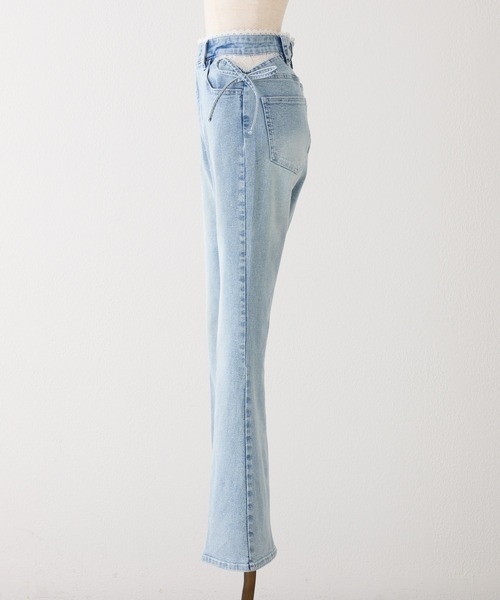one after another NICE CLAUP(ワンアフターアナザーナイスクラップ)の「【選べる4サイズ展開】サイドカット美脚ビジューデニムパンツ(デニムパンツ・レディース・ブルー系その他/ブラック/ライトブルー・SMALL/MEDIUM/LARGE/X-SMALL)」の22枚目の写真