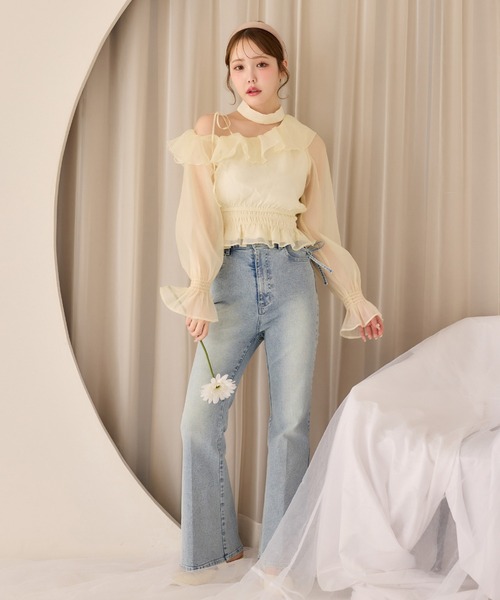 one after another NICE CLAUP（ワンアフターアナザーナイスクラップ）の「【S/Mサイズ展開】サイドカット美脚リボンデニムパンツ（デニムパンツ・レディース・ブルー系その他/ブラック/ライトブルー・SMALL/MEDIUM）」の12枚目の写真