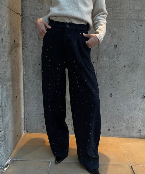 ROGER AND RAW（ロジャーアンドロウ）の「［起毛ポンチ］ベルト付きラインストーンストレートパンツ（その他パンツ・レディース・ホワイト/ブラック/グレー・FREE）」の3枚目の写真