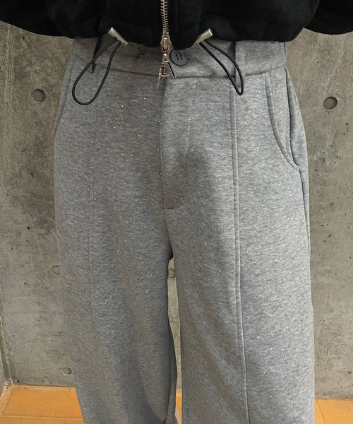 ROGER AND RAW（ロジャーアンドロウ）の「［起毛ポンチ］ベルト付きラインストーンストレートパンツ（その他パンツ・レディース・ホワイト/ブラック/グレー・FREE）」の6枚目の写真