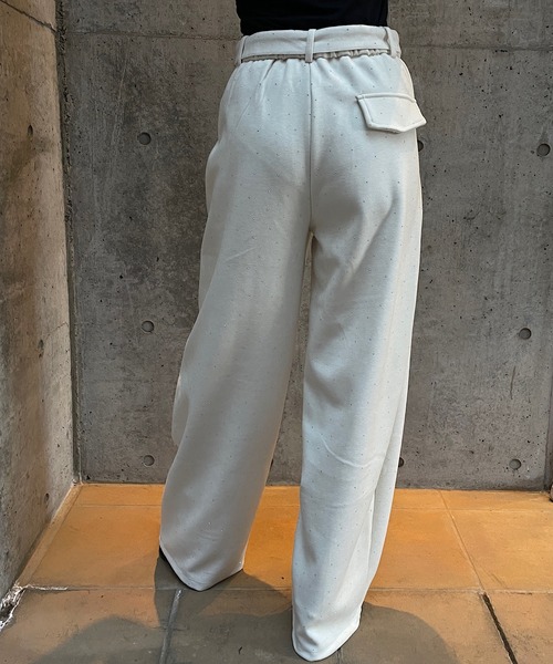 ROGER AND RAW（ロジャーアンドロウ）の「［起毛ポンチ］ベルト付きラインストーンストレートパンツ（その他パンツ・レディース・ホワイト/ブラック/グレー・FREE）」の19枚目の写真