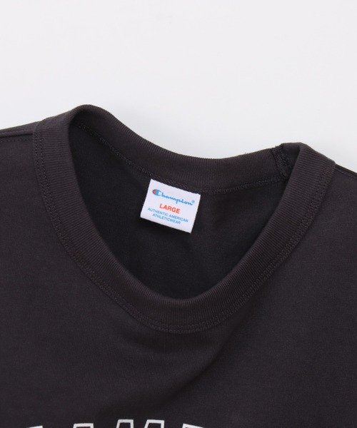 Champion(チャンピオン)の「【Champion/チャンピオン】メンズ メンズカジュアル ショートスリーブTシャツ(Tシャツ/カットソー・メンズ・ライトブラウン/ブラック系その他/その他35/ブルー系その他・X-LARGE/LARGE/MEDIUM)」の17枚目の写真