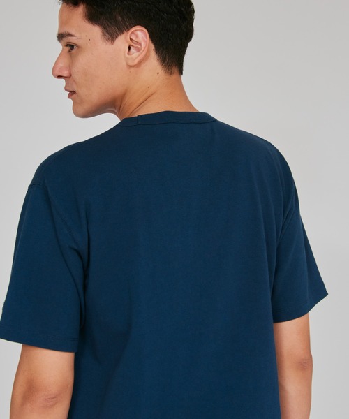 Champion(チャンピオン)の「【Champion/チャンピオン】メンズ メンズカジュアル ショートスリーブTシャツ(Tシャツ/カットソー・メンズ・ライトブラウン/ブラック系その他/その他35/ブルー系その他・X-LARGE/LARGE/MEDIUM)」の10枚目の写真
