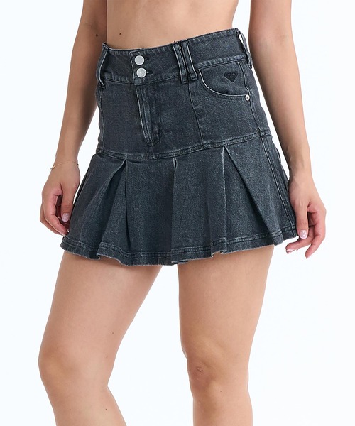 ROXY（ロキシー）の「ROXY/ロキシー スカート プリーツミニスカート インナーパンツ付き RSK261070（スカート・レディース・ライトブルー/ベージュ/ブラック・M/S）」の2枚目の写真