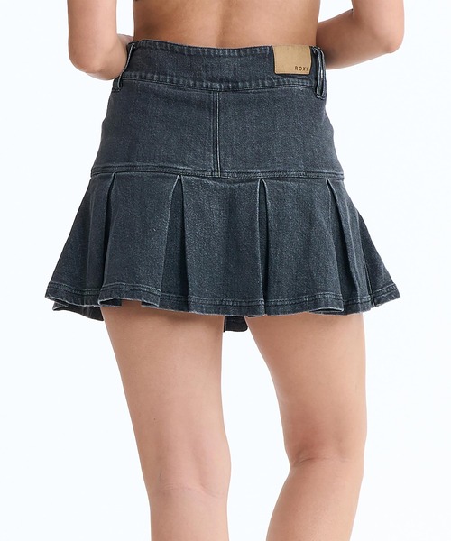 ROXY（ロキシー）の「ROXY/ロキシー スカート プリーツミニスカート インナーパンツ付き RSK261070（スカート・レディース・ライトブルー/ベージュ/ブラック・M/S）」の5枚目の写真
