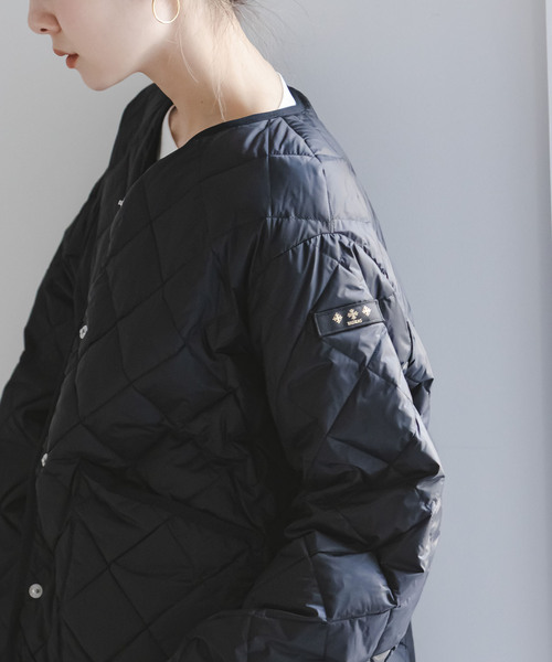 TATRAS(タトラス)の「《WEB・東武池袋店 限定展開》TATRAS/タトラス LARISSA(ラリッサ)(ダウンジャケット/コート・レディース・ライトグレー/ブラック・SMALL/MEDIUM)」の3枚目の写真