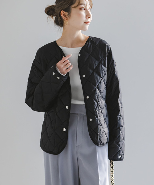 TATRAS(タトラス)の「《WEB・東武池袋店 限定展開》TATRAS/タトラス LARISSA(ラリッサ)(ダウンジャケット/コート・レディース・ライトグレー/ブラック・SMALL/MEDIUM)」の5枚目の写真