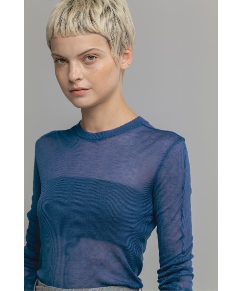 CINOH（チノ）の「TENCEL CASHMERE RIB LONG SLEEVE T-SHIRT（Tシャツ/カットソー・レディース・ブラック/ブルー/ホワイト・38）」の15枚目の写真