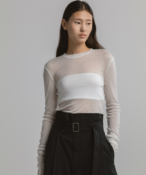 CINOH（チノ）の「TENCEL CASHMERE RIB LONG SLEEVE T-SHIRT（Tシャツ/カットソー・レディース・ブラック/ブルー/ホワイト・38）」の18枚目の写真
