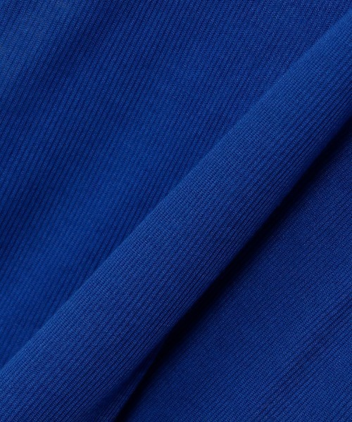 CINOH（チノ）の「TENCEL CASHMERE RIB LONG SLEEVE T-SHIRT（Tシャツ/カットソー・レディース・ブラック/ブルー/ホワイト・38）」の9枚目の写真