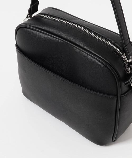 URBAN RESEARCH DOORS（アーバンリサーチドアーズ）の「2WAYスクエアショルダーバッグ（ショルダーバッグ・レディース・ブラック/ベージュ系その他・ONE）」の8枚目の写真