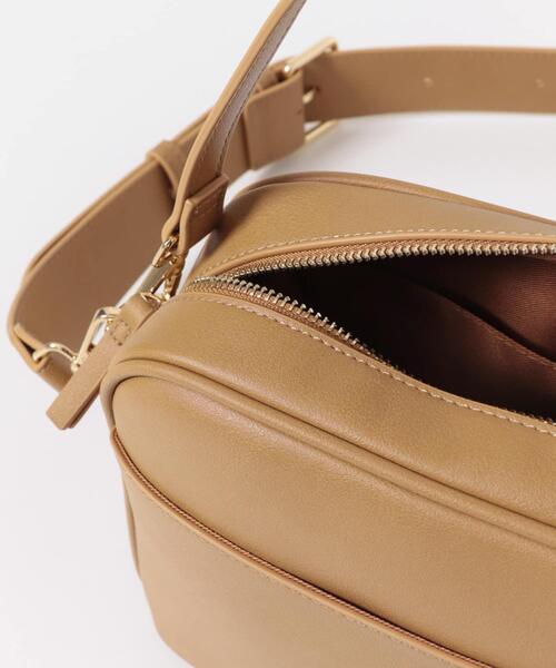 URBAN RESEARCH DOORS（アーバンリサーチドアーズ）の「2WAYスクエアショルダーバッグ（ショルダーバッグ・レディース・ブラック/ベージュ系その他・ONE）」の13枚目の写真