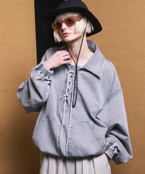 UNISEX》Fade Half Lace-up Prime-Over Collared Sweatshirt/フェード