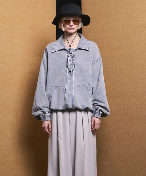 UNISEX》Fade Half Lace-up Prime-Over Collared Sweatshirt/フェード