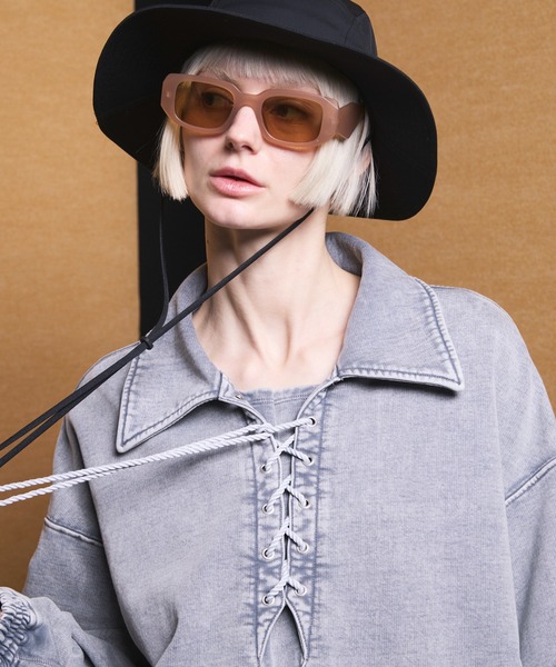 UNISEX》Fade Half Lace-up Prime-Over Collared Sweatshirt/フェード
