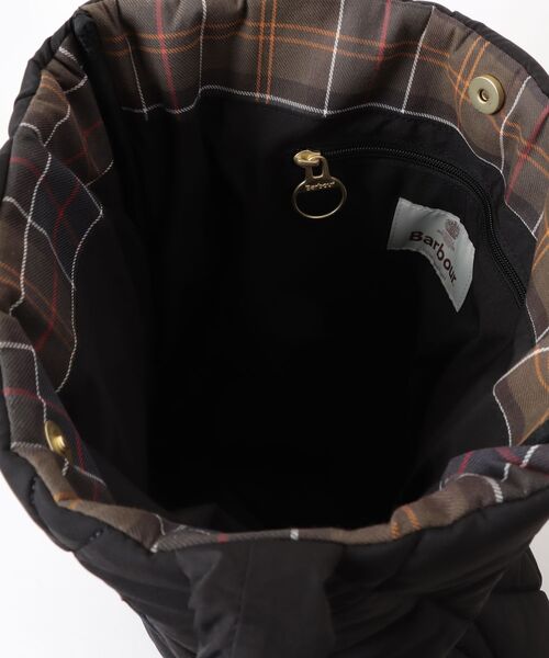 Barbour(バブアー)の「【Barbour】barbour connie quilted tote bag / LBA0553(トートバッグ・レディース・ブラック・FREE)」の5枚目の写真