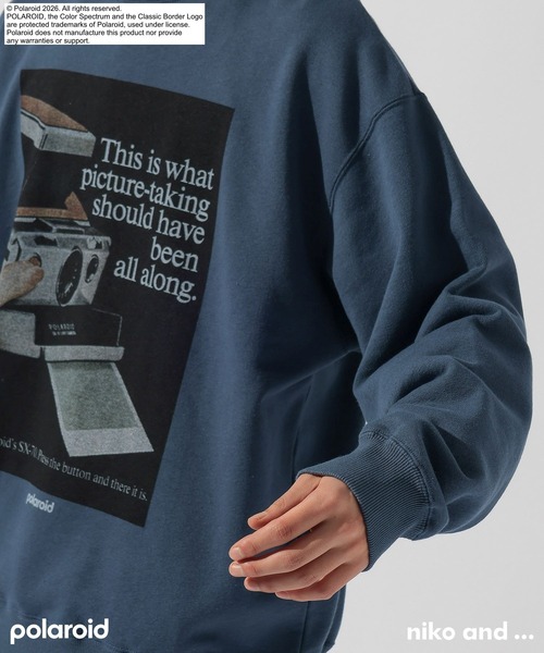 niko and...（ニコアンド）の「【Polaroid(ポラロイド)】プリントプルオーバー（Tシャツ/カットソー・メンズ・ライトグレー/オフホワイト/ブルー・MEDIUM/LARGE）」の9枚目の写真