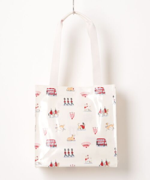 Cath Kidston(キャスキッドソン)の「ミディアム ブックバッグ Queenies London(トートバッグ・レディース・クリーム・FREE)」の5枚目の写真
