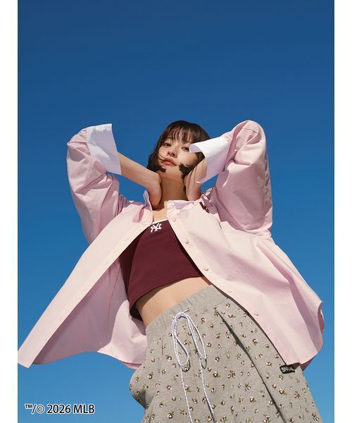 SNIDEL(スナイデル)の「【MLB】レイヤードカップイントップス(キャミソール・レディース・グレー/ネイビー/バーガンディー・F)」の14枚目の写真