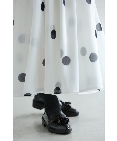 cawaii（カワイイ）の「ドット柄舞うシアーミディアムスカート（スカート・レディース・ホワイト・FREE）」の10枚目の写真