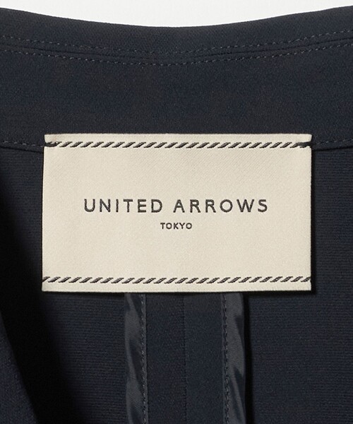 UNITED ARROWS(ユナイテッドアローズ)の「Drapy テーラード ミドル ベスト(ベスト・レディース・ブラック/ネイビー・38/36)」の18枚目の写真