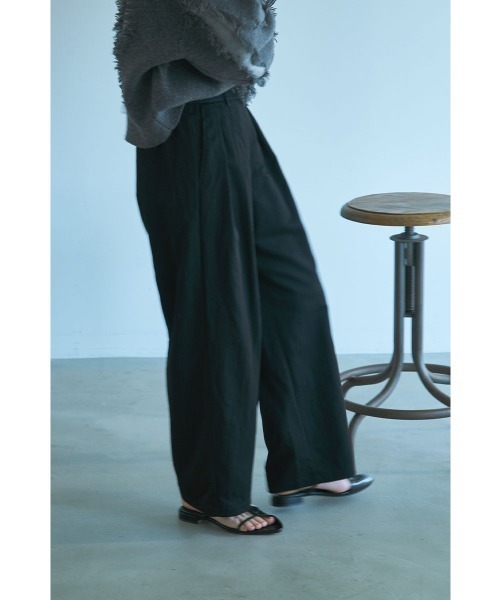 marjour（マージュール）の「ALLDAY SEMI WIDE PANTS（その他パンツ・レディース・モカ/ブラック・M）」の13枚目の写真