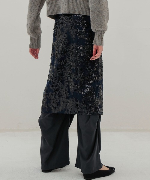 BAUM UND PFERDGARTEN(バウムウンドヘルガーデン)の「BAUM UND PFERDGARTEN / SHANIA(スパンコールレーススカート 24419)(スカート・レディース・ブルー・34)」の3枚目の写真