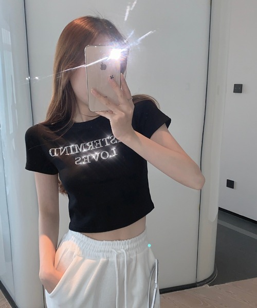 lilful(リルフル)の「【26年春夏新作】ラインストーンロゴ 半袖Tシャツ(Tシャツ/カットソー・レディース・ブラック/ホワイト・M/L)」の8枚目の写真