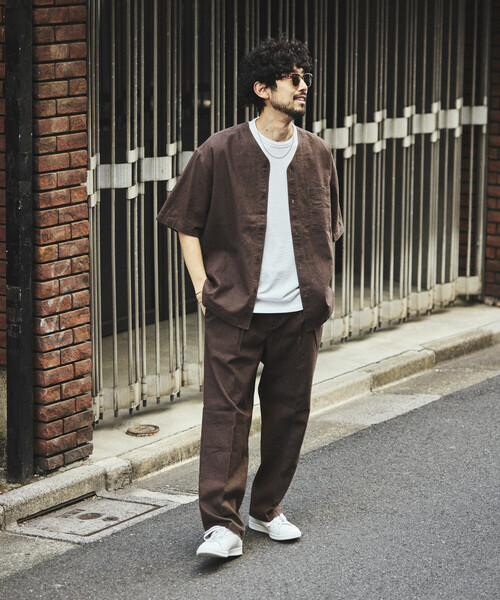 FREAK'S STORE(フリークスストア)の「LINEN COTTON V NECK SHIRT/リネンコットン Vネック シャツ【セットアップ対応】(シャツ/ブラウス・メンズ・ホワイト/ブラウン/ダークブラウン/ベージュ/チャコールグレー/ブラック・MEDIUM/LARGE)」の12枚目の写真