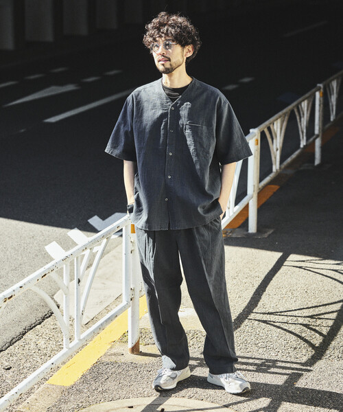 FREAK'S STORE(フリークスストア)の「LINEN COTTON V NECK SHIRT/リネンコットン Vネック シャツ【セットアップ対応】(シャツ/ブラウス・メンズ・ホワイト/ブラウン/ダークブラウン/ベージュ/チャコールグレー/ブラック・MEDIUM/LARGE)」の20枚目の写真