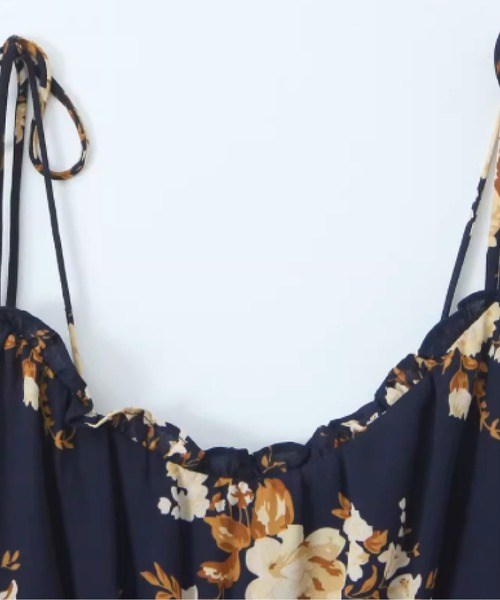LA POMME petit(ラポミ・プチ)の「Romantic Floral Cami Dress(ワンピース・レディース・ホワイト/ネイビー・MEDIUM/SMALL/LARGE)」の3枚目の写真