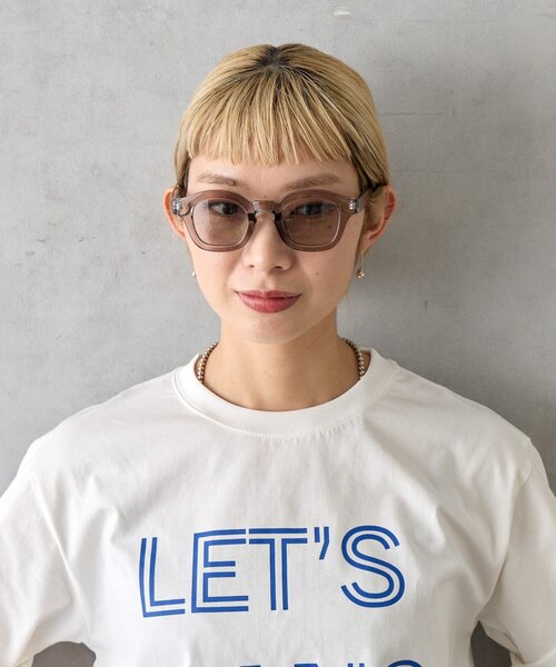 BIRTHDAY BAR(バースデイバー)の「ウェリントンサングラス パデットポーチ付き UVカット(サングラス・レディース・クリア/ブラック・0)」の5枚目の写真